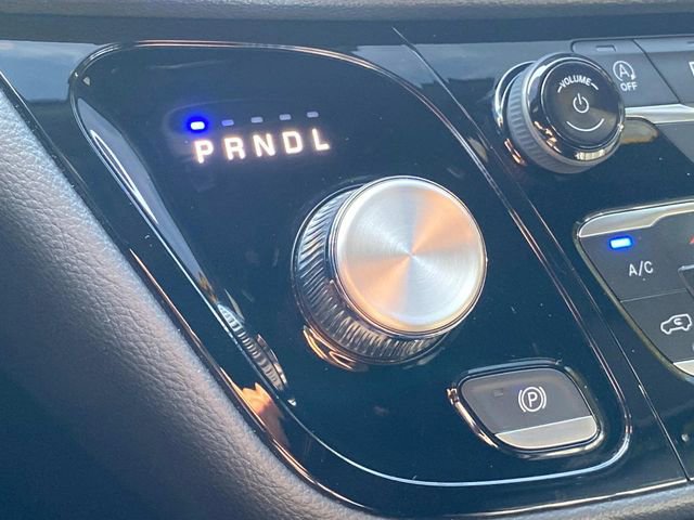 Used 2023 Chrysler Pacifica Touring-L w/ S Appearance Package image 29