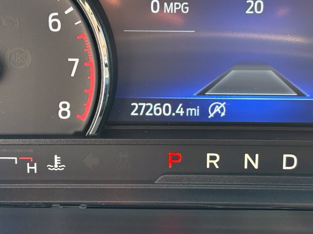 Used 2021 Ford Explorer XLT w/ Equipment Group 202A AWD/4WD image 4