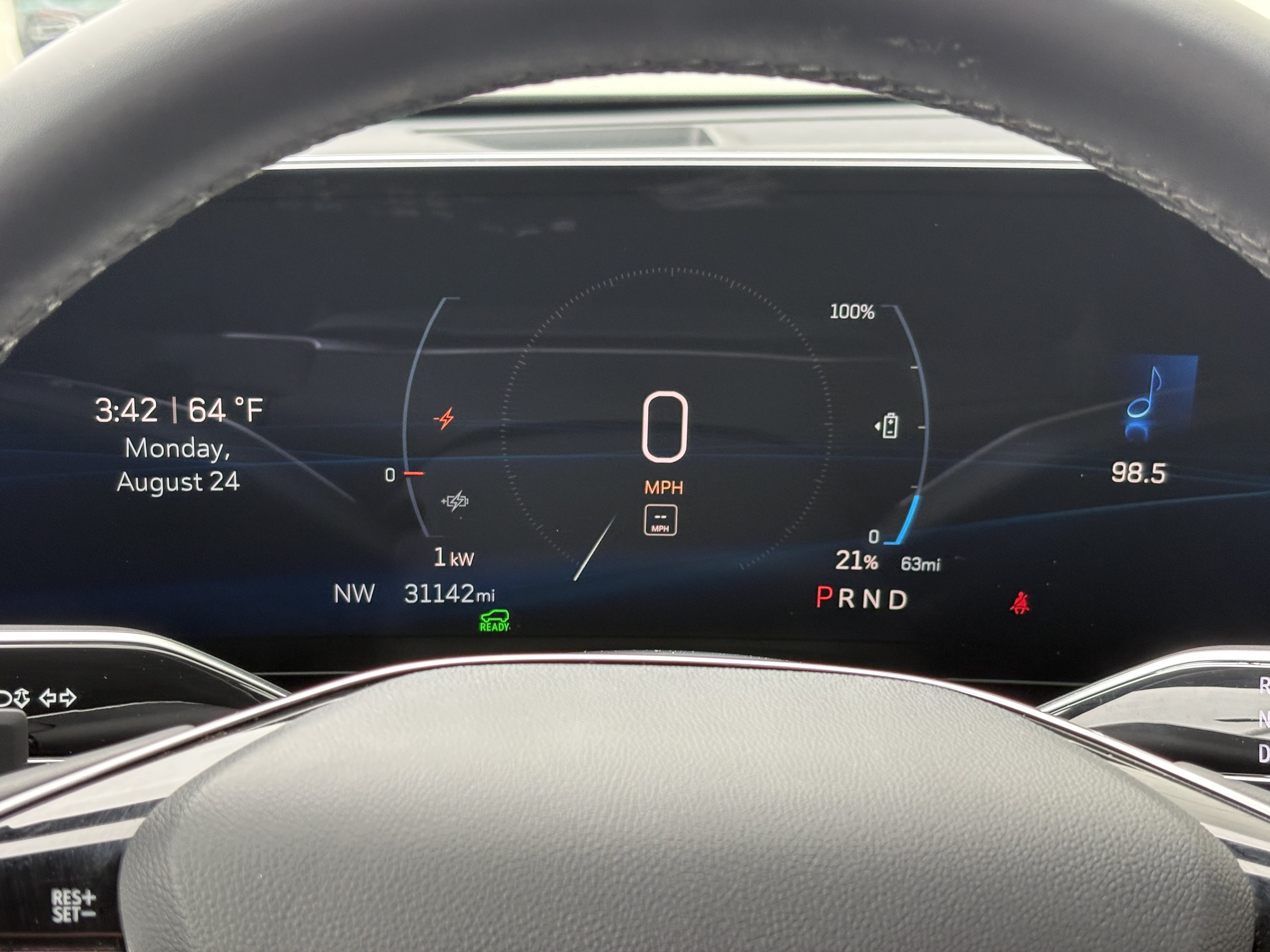 Certified 2024 Cadillac Lyriq Tech AWD/4WD image 21