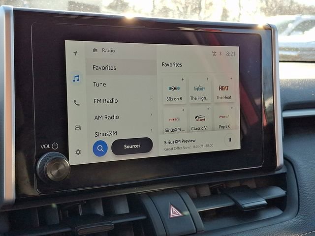 Used 2025 Toyota RAV4 XLE image 17