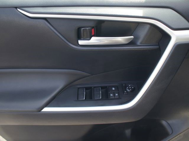 Used 2024 Toyota RAV4 XLE image 27
