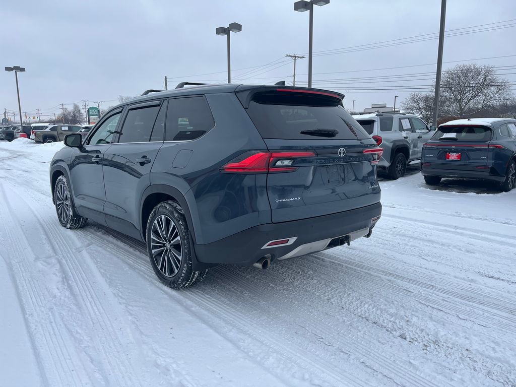 Certified 2024 Toyota Grand Highlander AWD Hybrid image 3