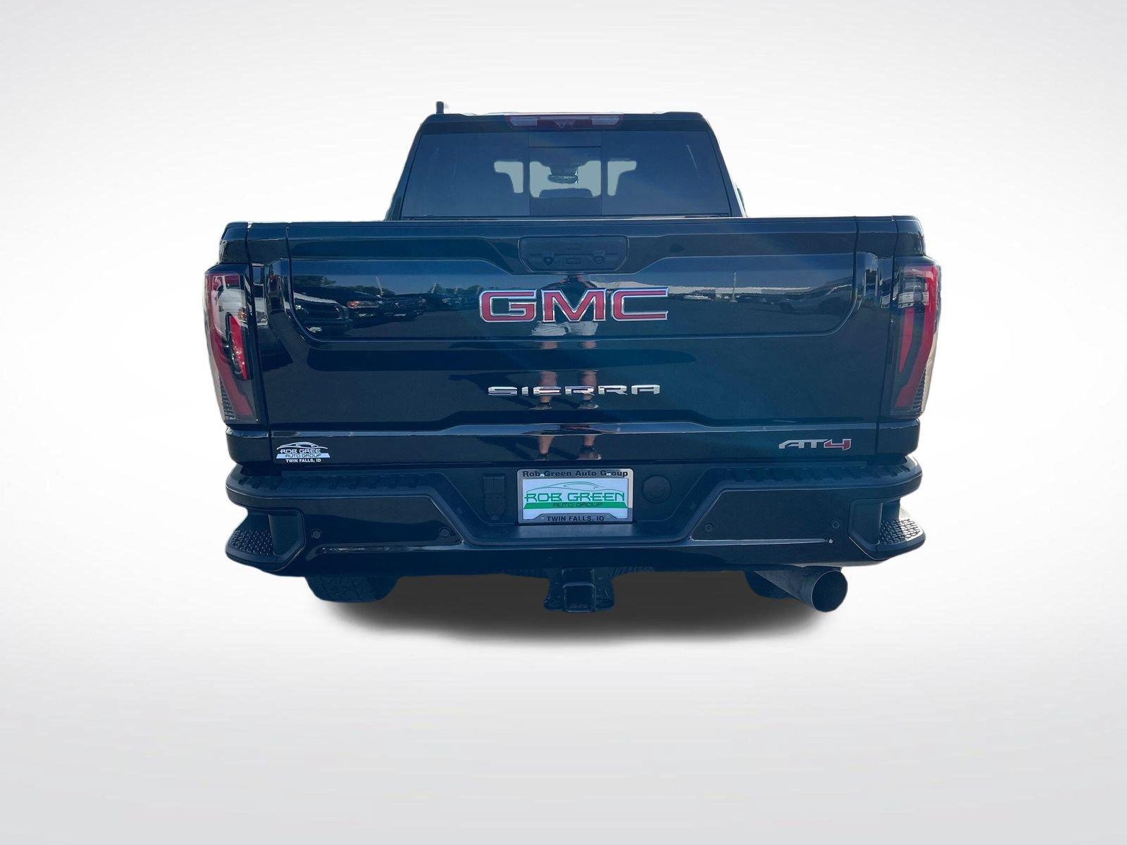 Used 2026 GMC Sierra 3500 AT4 w/ AT4 Premium Plus Package AWD/4WD image 4