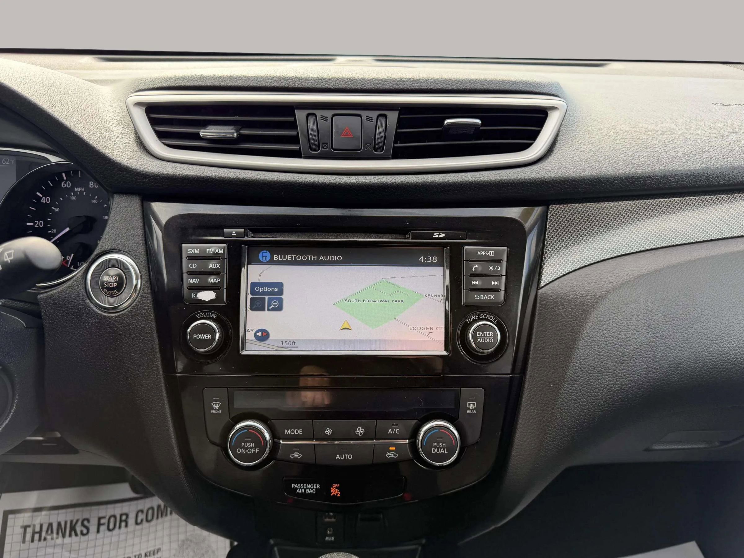Used 2014 Nissan Rogue SL image 26