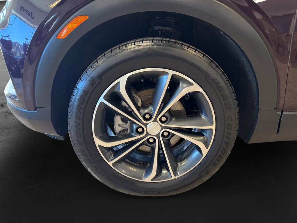 Used 2020 Buick Encore GX Select image 9