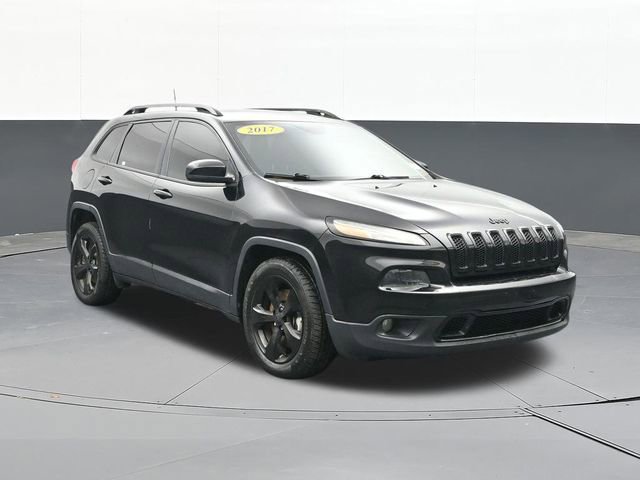 Used 2017 Jeep Cherokee High Altitude image 22