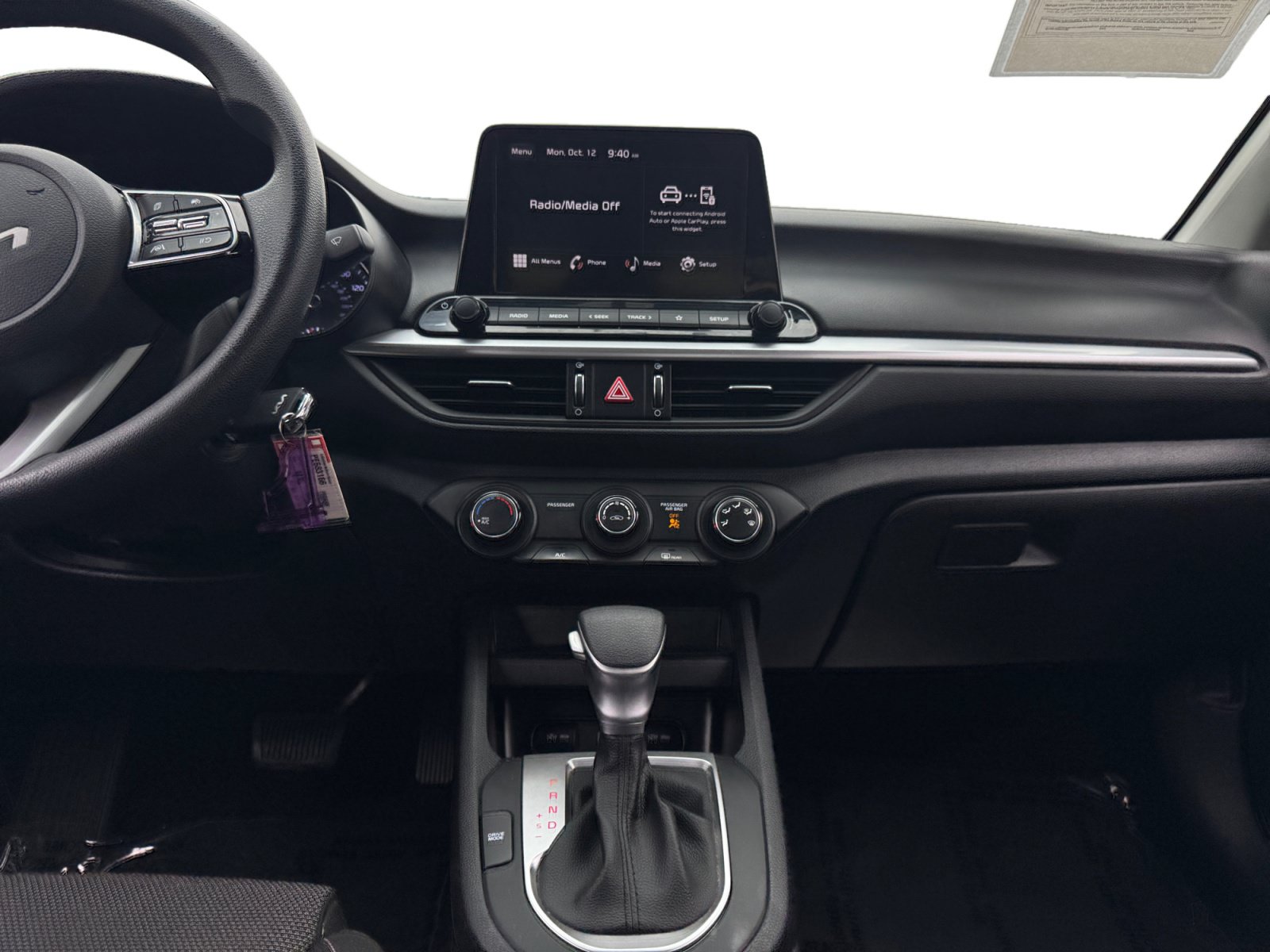Used 2023 Kia Forte LXS w/ LXS Technology Package FWD image 11