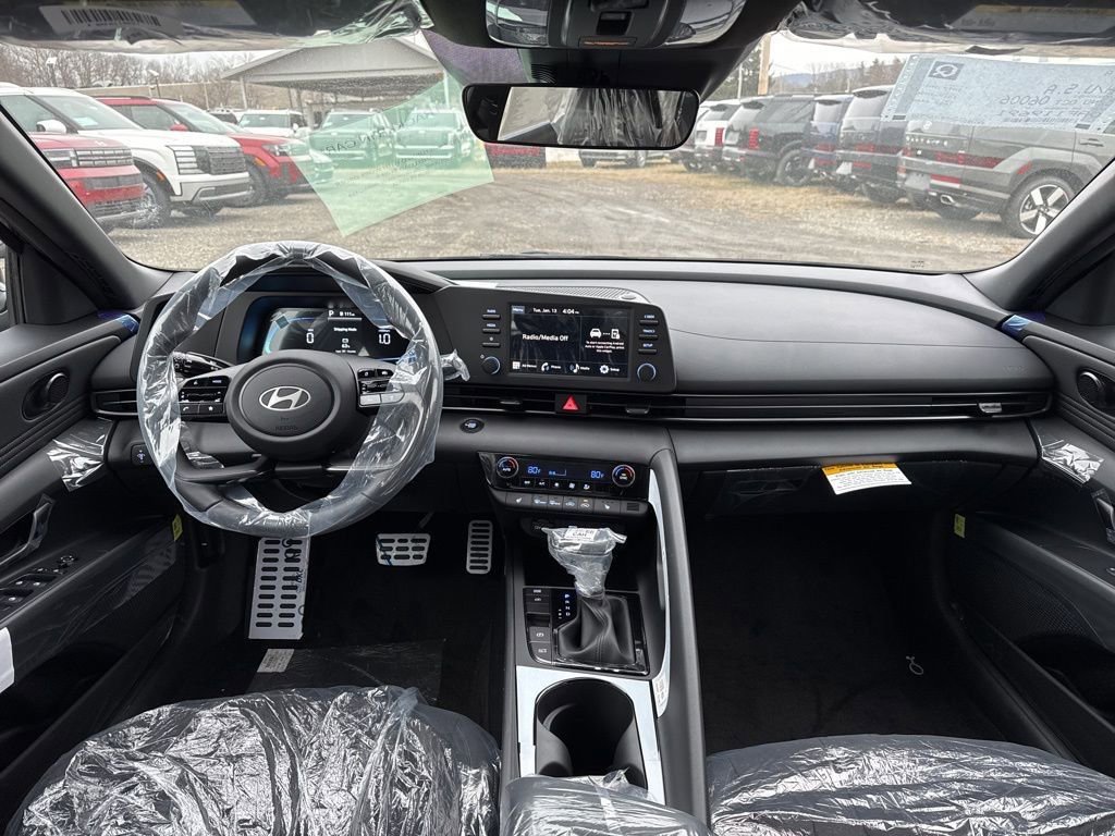 New 2026 Hyundai Elantra Sport FWD image 6