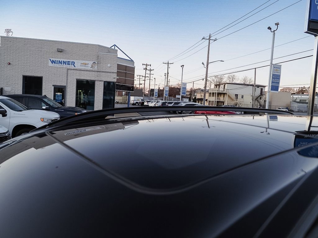 Used 2022 BMW X7 xDrive40i w/ M Sport Package image 11