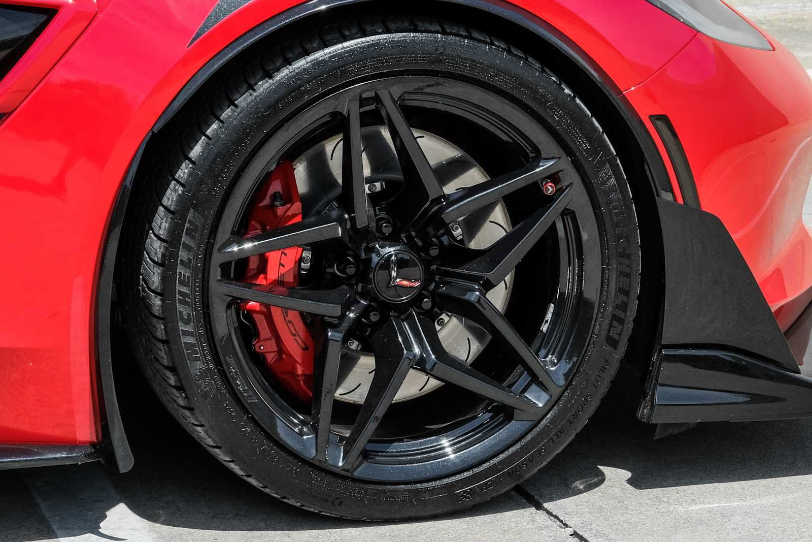 Used 2019 Chevrolet Corvette Grand Sport w/ Grand Sport Heritage Package RWD image 54