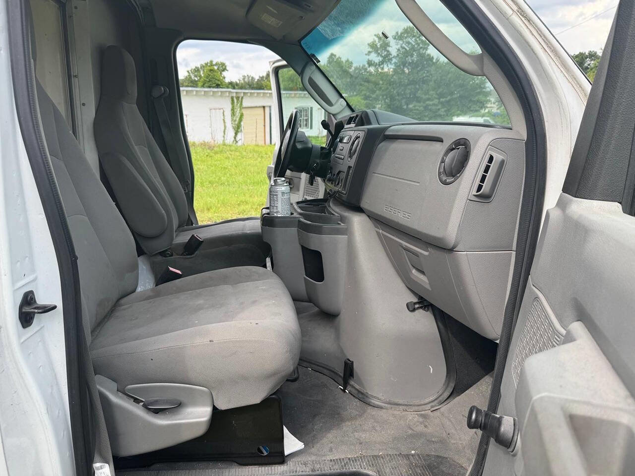 Used 2012 Ford E-350 and Econoline 350 Super Duty image 19