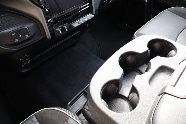 Used 2025 RAM 2500 Laramie image 30