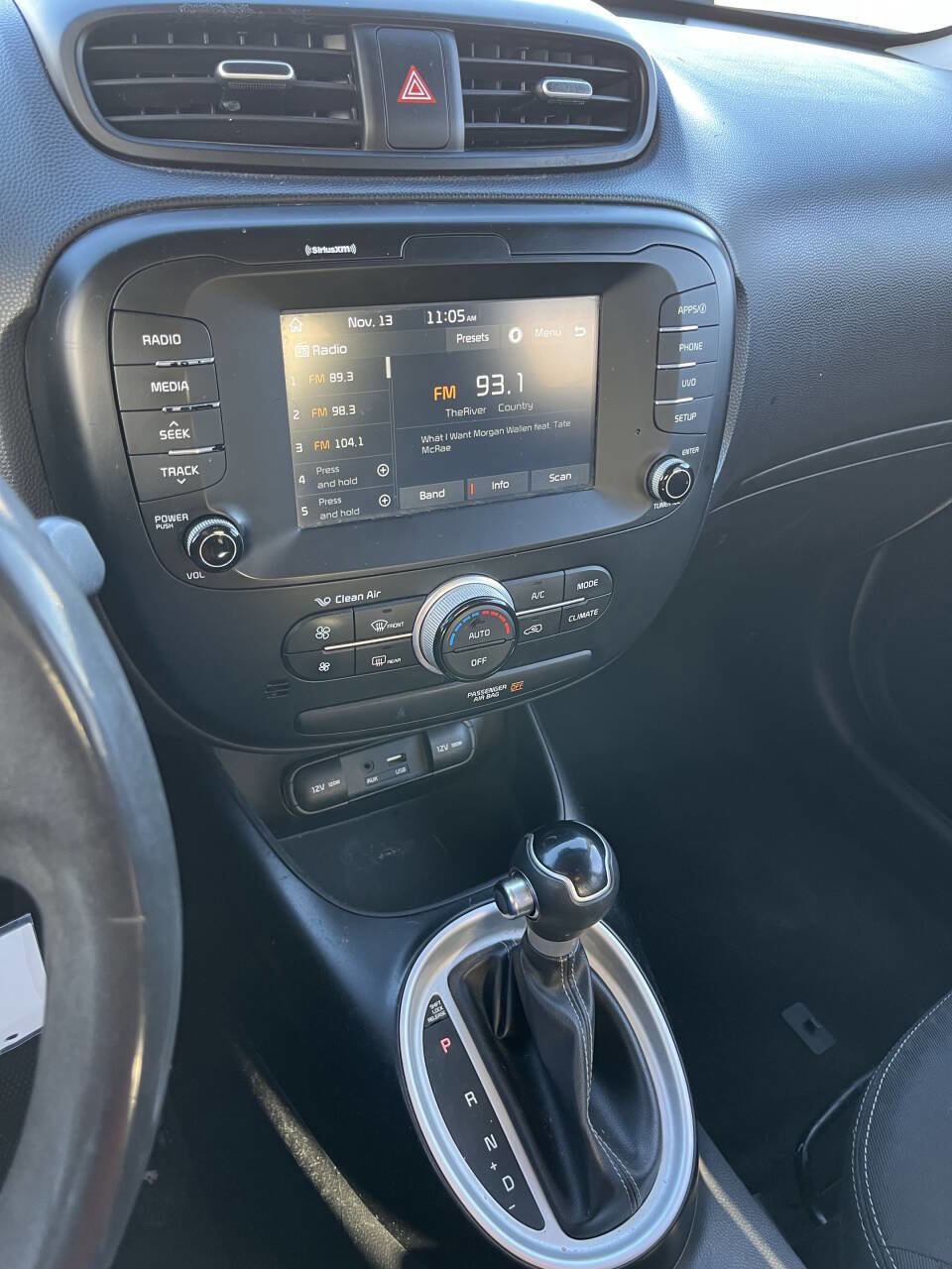 Used 2018 Kia Soul + FWD image 24