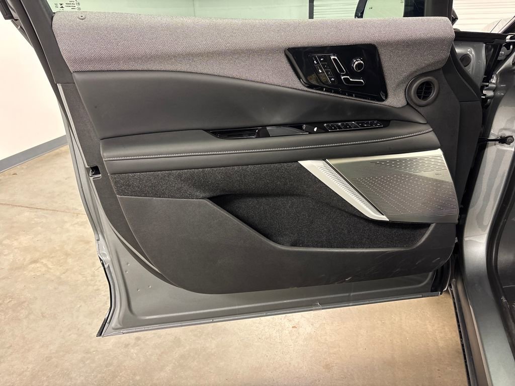 New 2026 Cadillac Optiq Sport 1 image 19