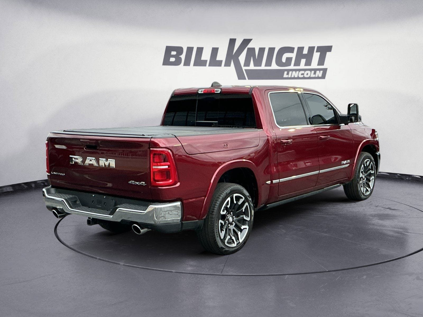 Used 2025 RAM 1500 Limited w/ Trailer Tow Group AWD/4WD image 5