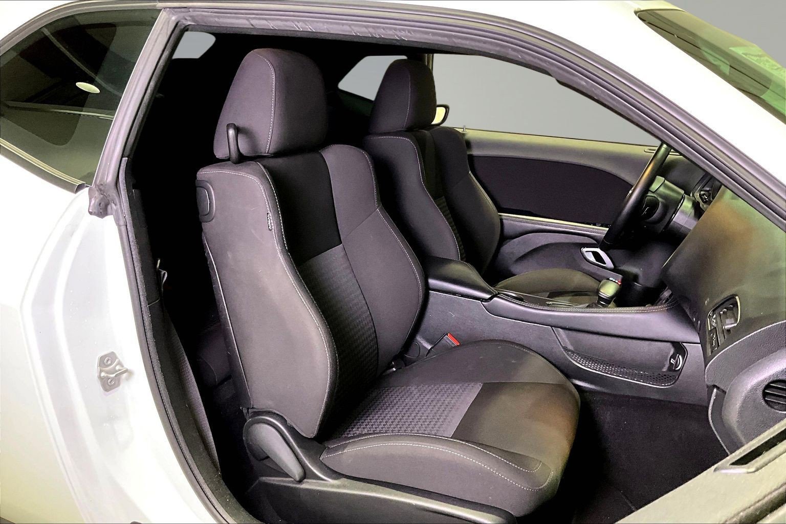 Used 2023 Dodge Challenger GT w/ Blacktop Package image 27