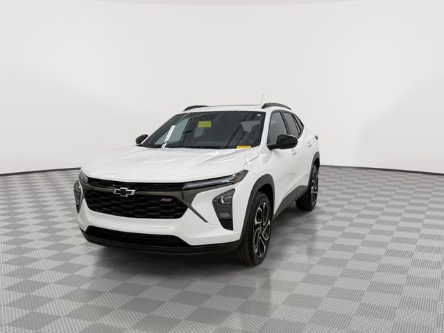 Certified 2024 Chevrolet Trax RS w/ Sunroof Package image 5