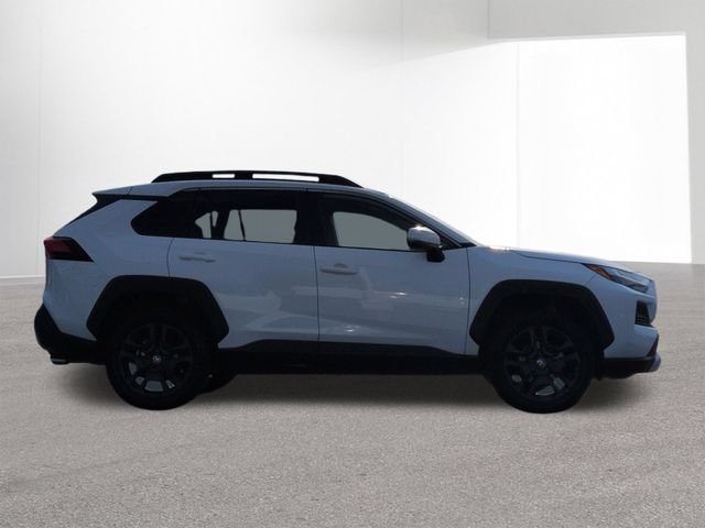 Certified 2024 Toyota RAV4 Adventure AWD/4WD image 4