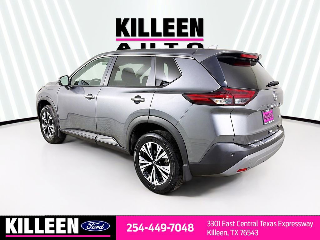 Used 2022 Nissan Rogue SV image 6