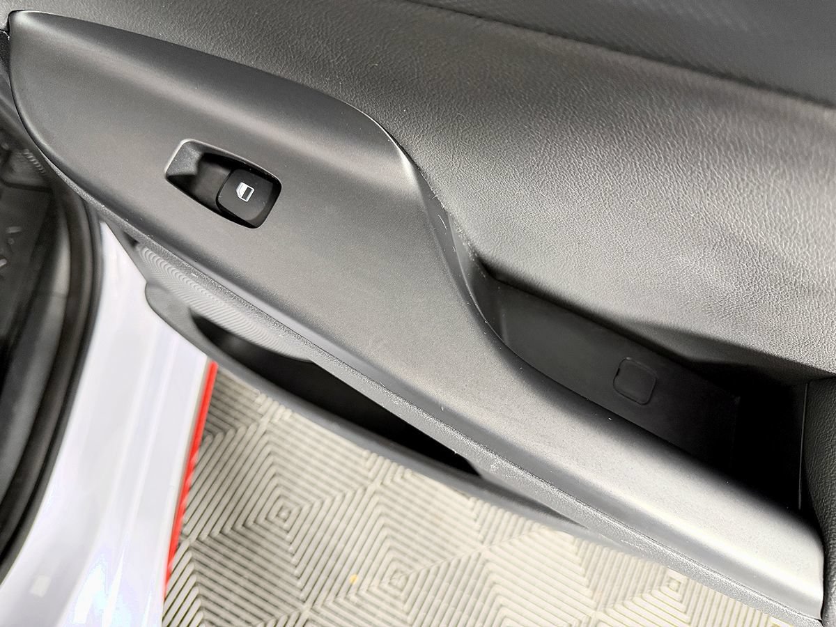Used 2022 Hyundai Kona N FWD image 42
