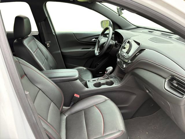 Used 2022 Chevrolet Equinox RS w/ RS Leather Package AWD/4WD image 12