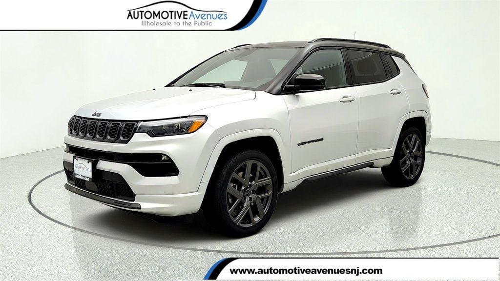 Used 2025 Jeep Compass Limited w/ High Altitude Package