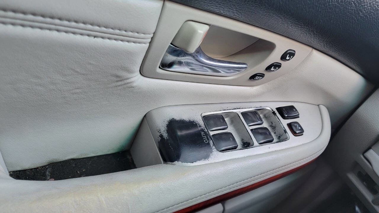 Used 2005 Lexus RX 330 image 18