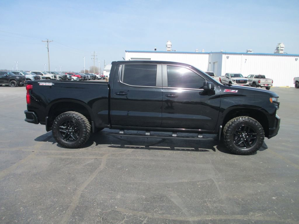 Used 2019 Chevrolet Silverado 1500 LT Trail Boss image 2