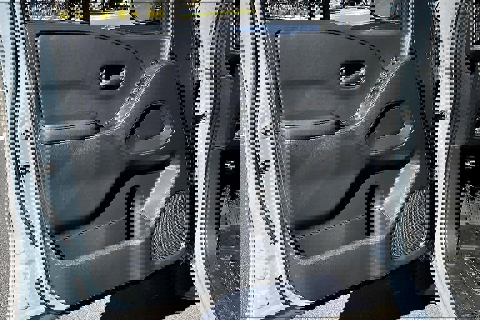 New 2026 Nissan Frontier SV w/ All-Weather Content Package image 10