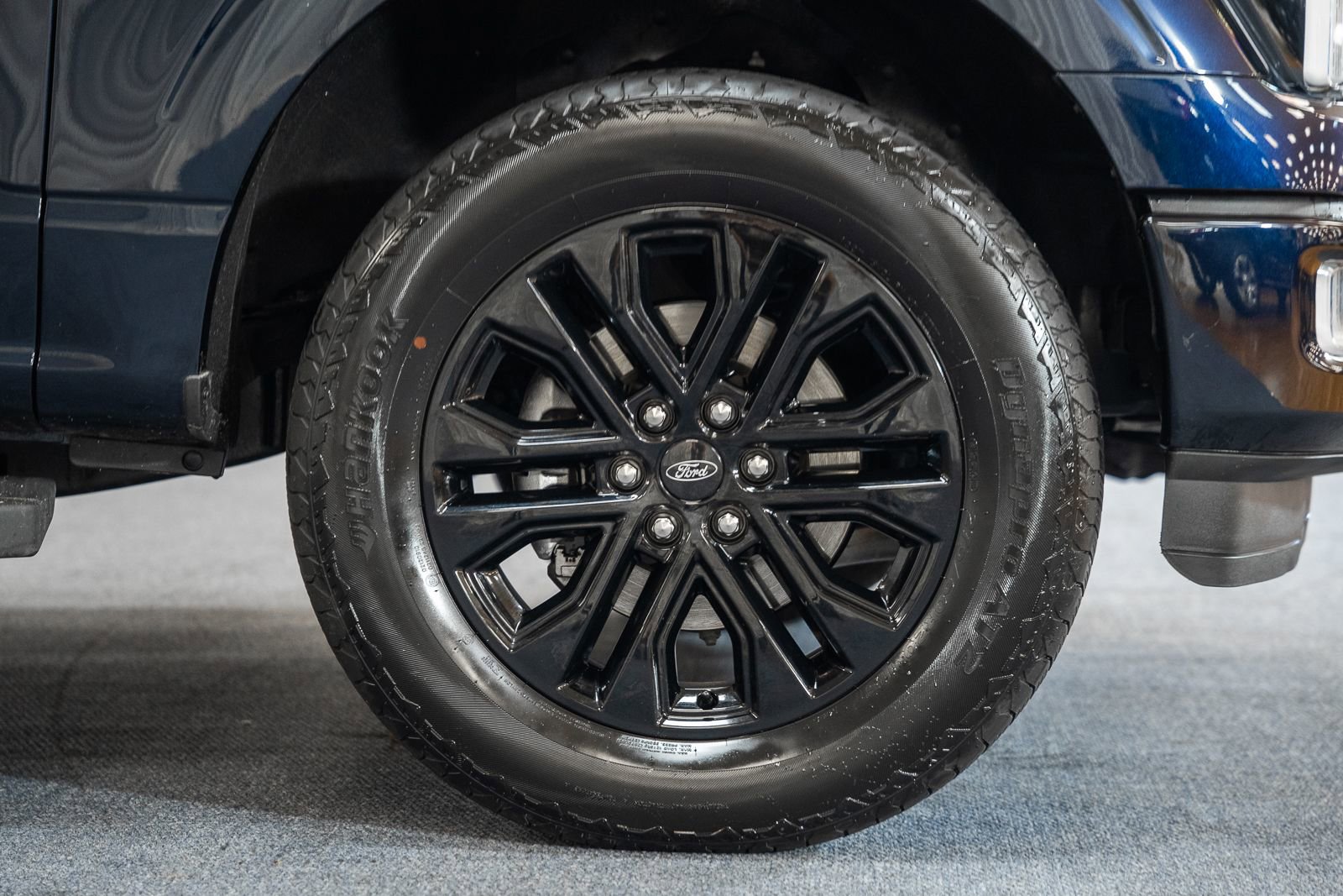 Used 2024 Ford F150 Lariat w/ Equipment Group 502A High image 18