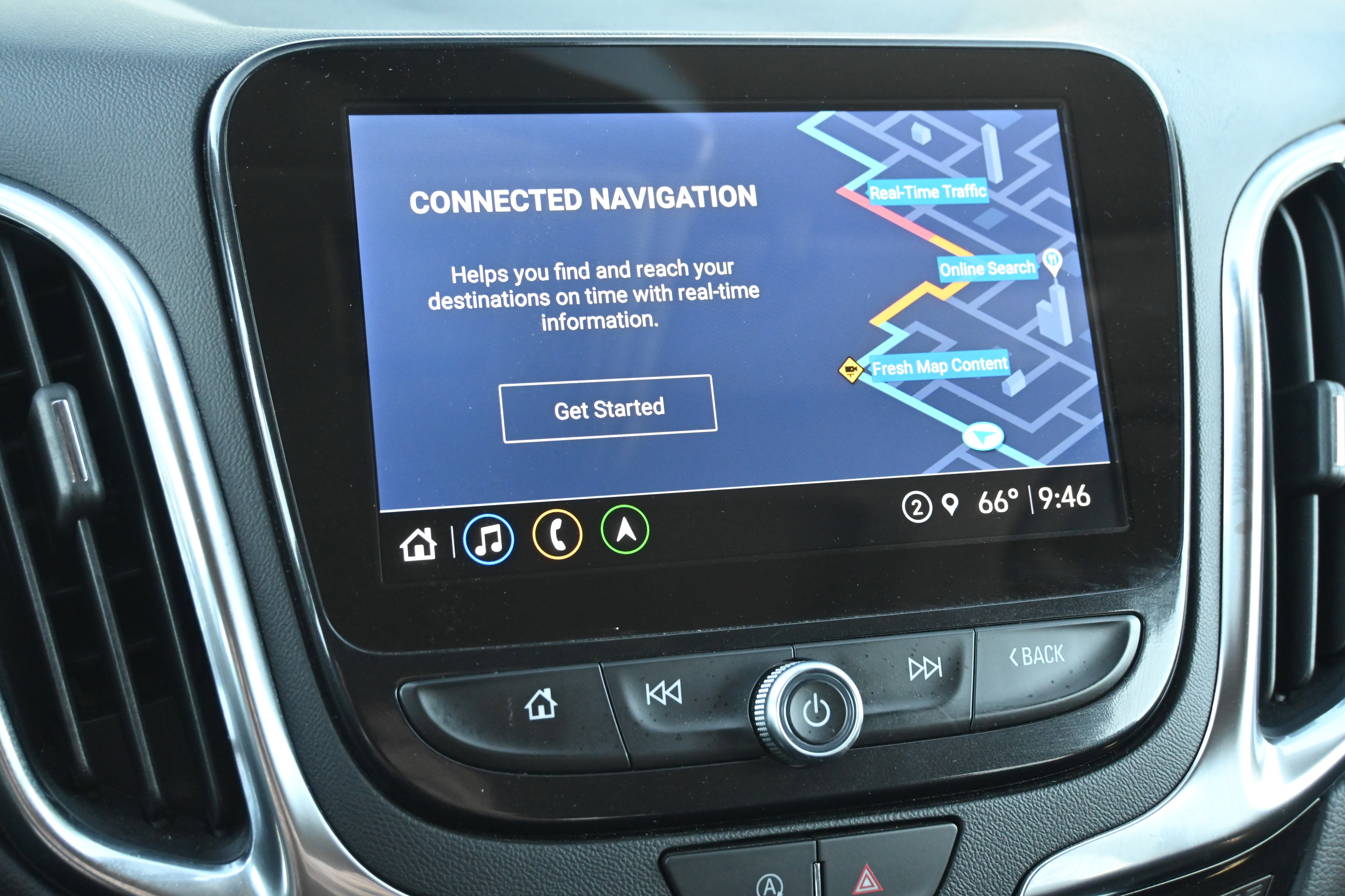 Used 2024 Chevrolet Equinox Premier FWD image 23