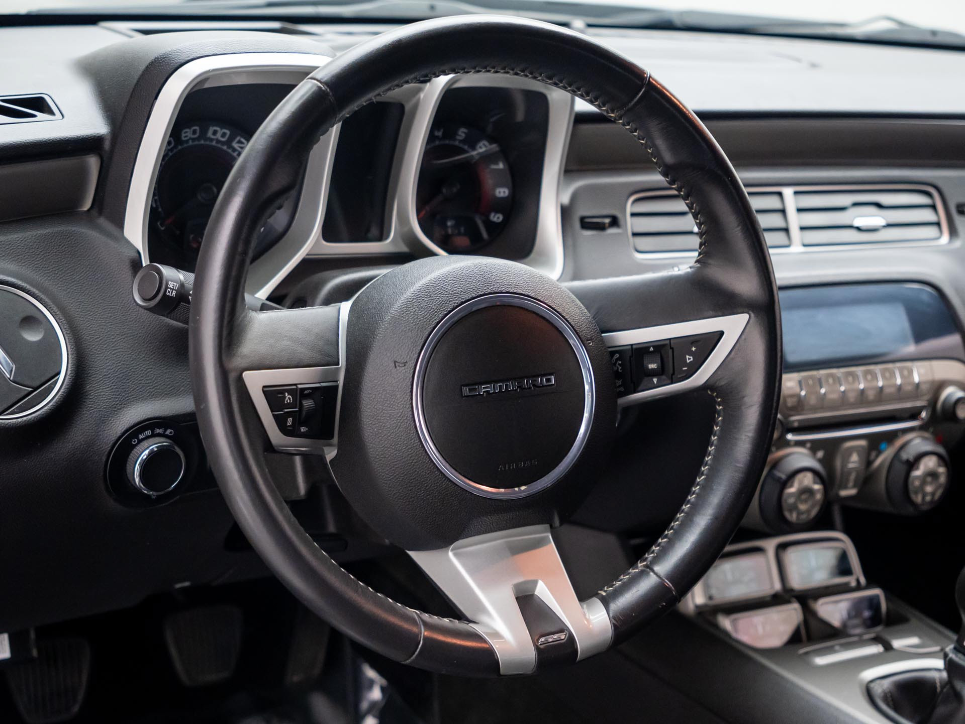 Used 2011 Chevrolet Camaro SS w/ RS Package RWD image 10