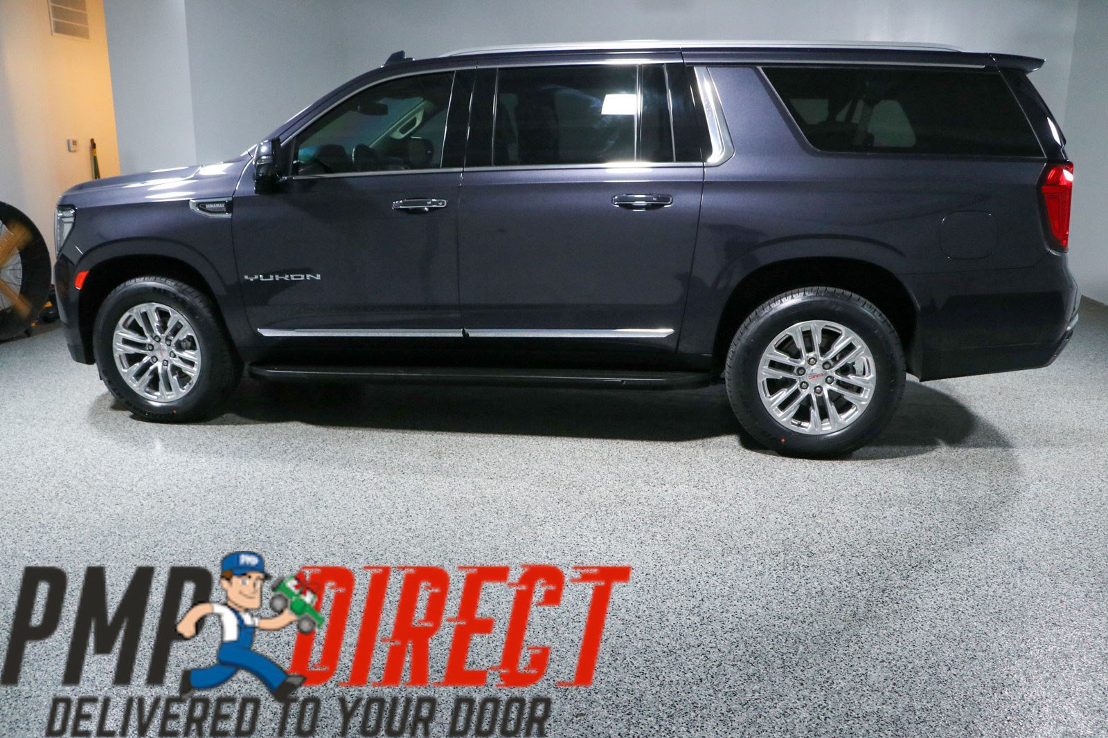 Used 2023 GMC Yukon XL SLT w/ SLT Luxury Package AWD/4WD image 10