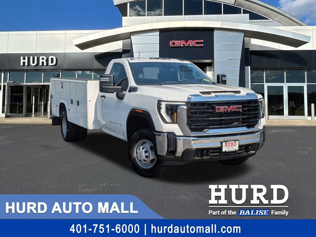 New 2025 GMC Sierra 3500 Pro w/ Convenience Package image 1