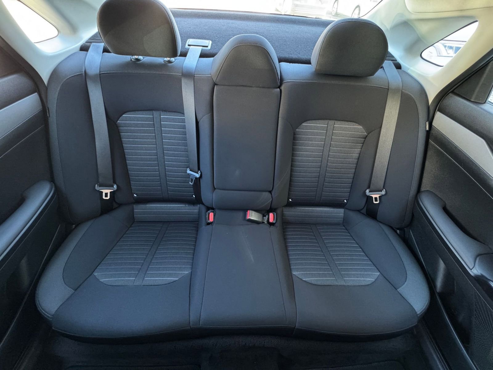 Used 2025 Kia K5 LXS image 38