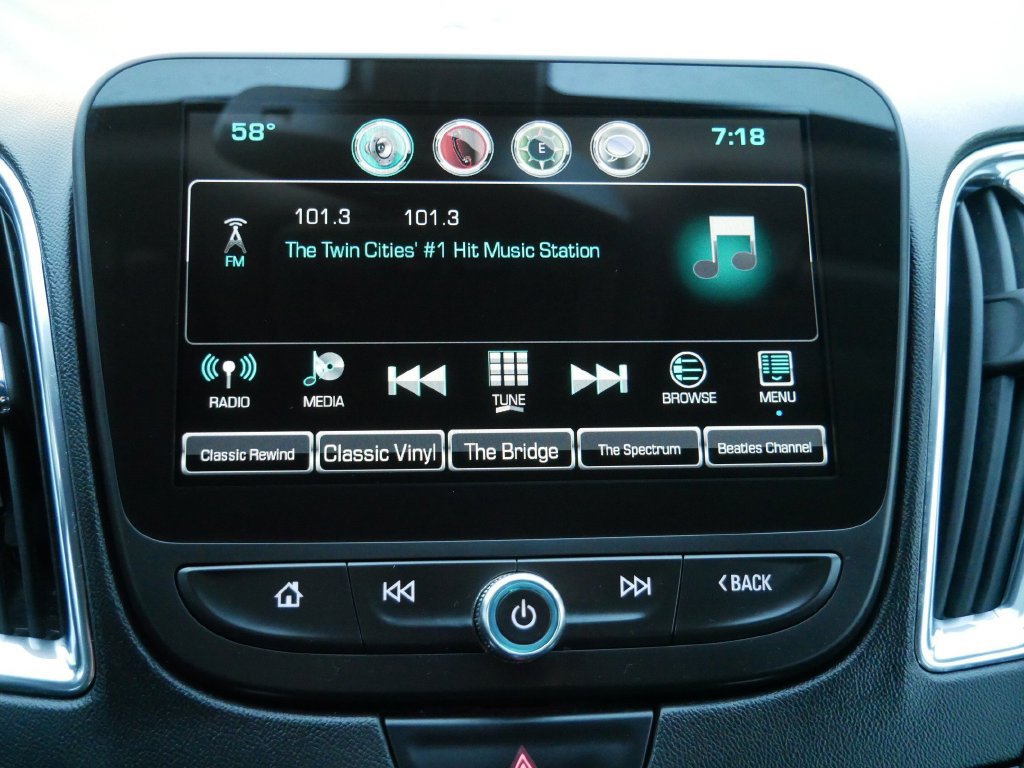 Used 2016 Chevrolet Malibu LT FWD image 18