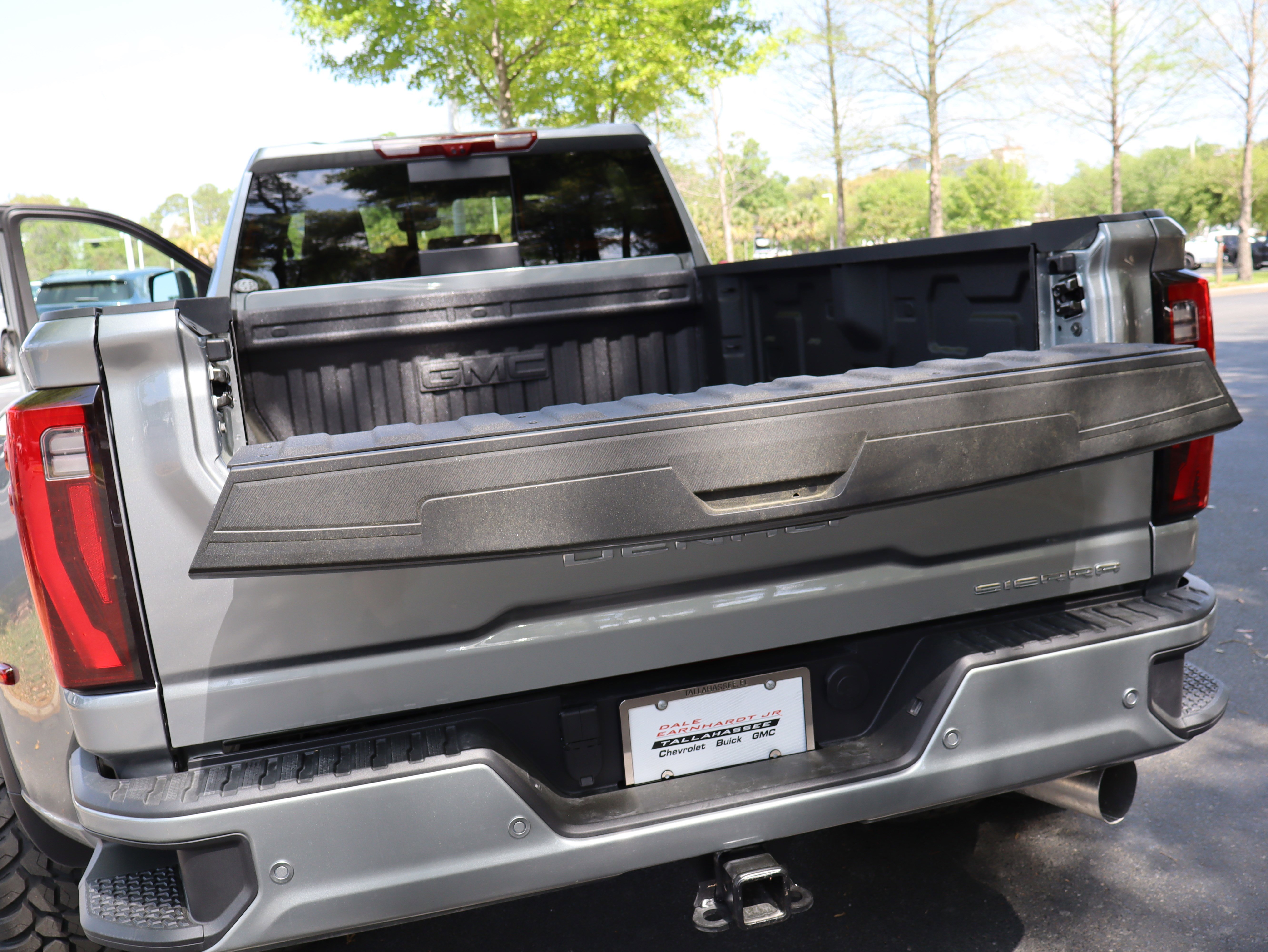 Used 2026 GMC Sierra 3500 Denali Ultimate image 47