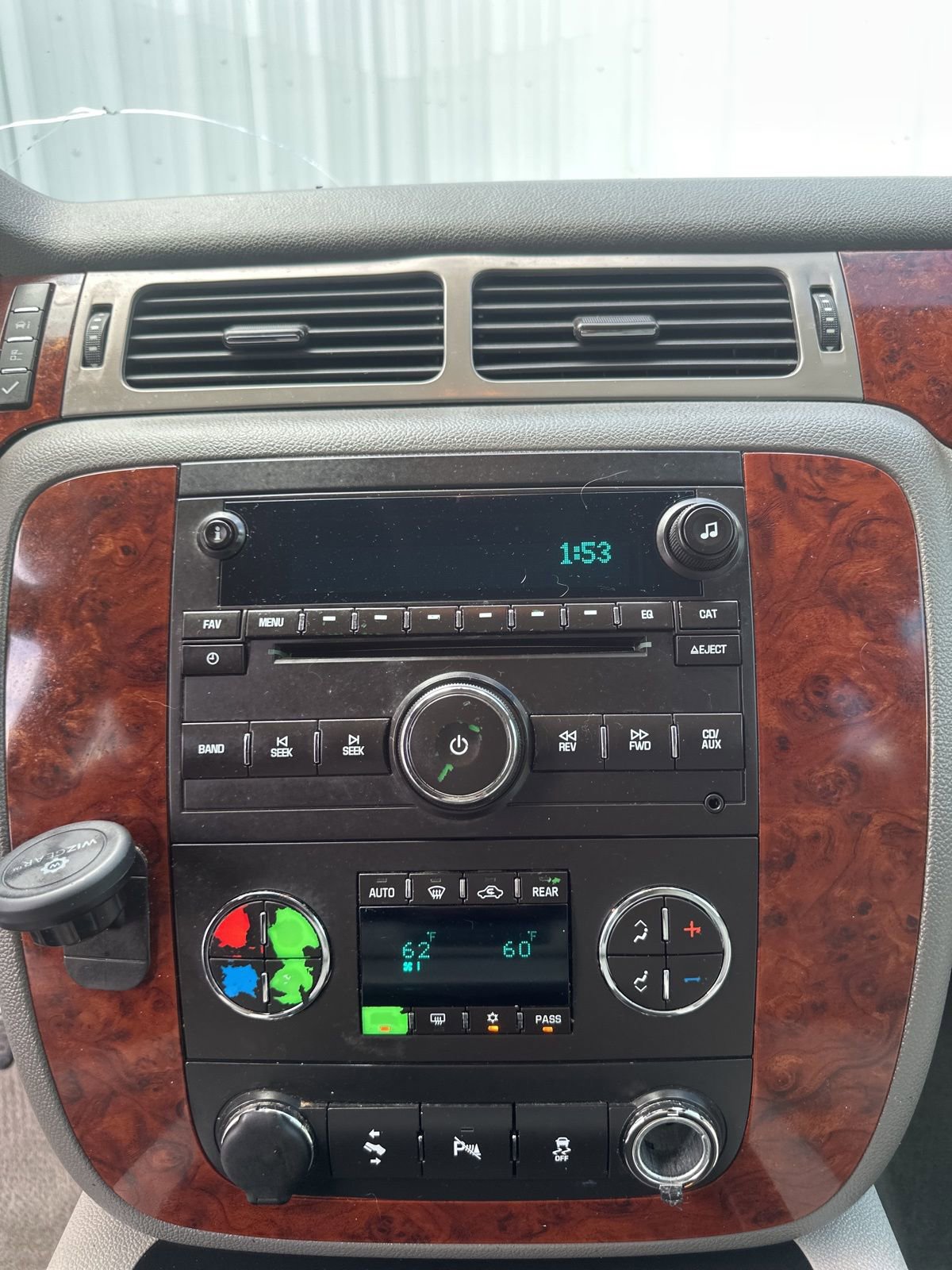 Used 2013 Chevrolet Suburban LT image 22