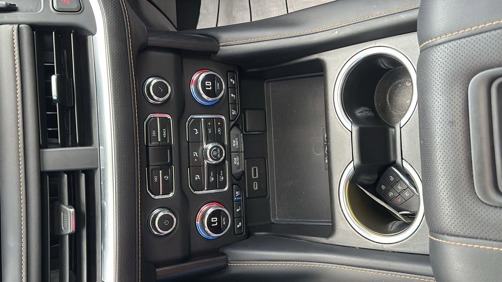 Certified 2024 GMC Yukon XL AT4 w/ Technology Package image 38