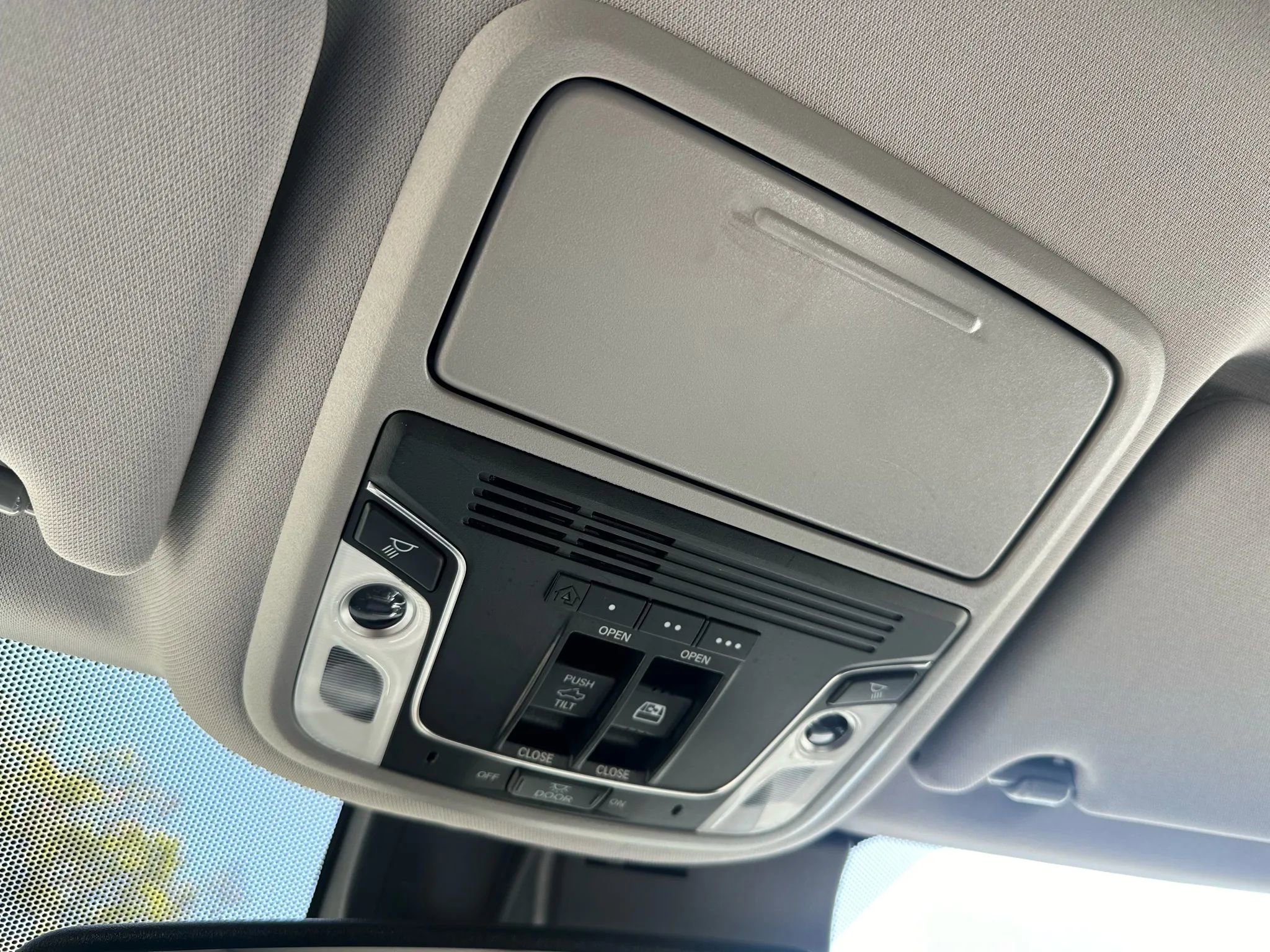 Used 2019 Honda Ridgeline RTL-E image 18