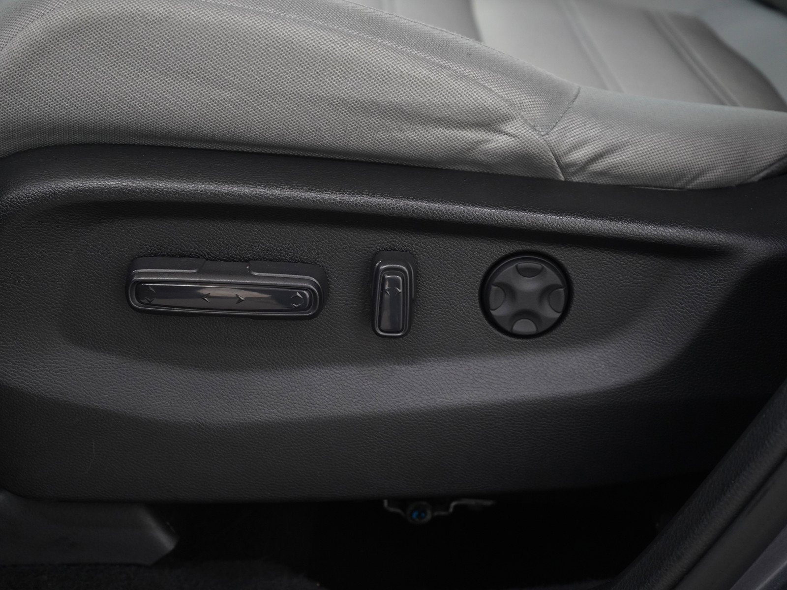 Used 2022 Honda CR-V EX image 26