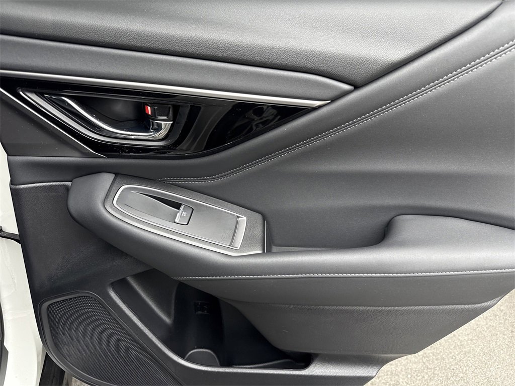 Certified 2022 Subaru Outback Limited image 34