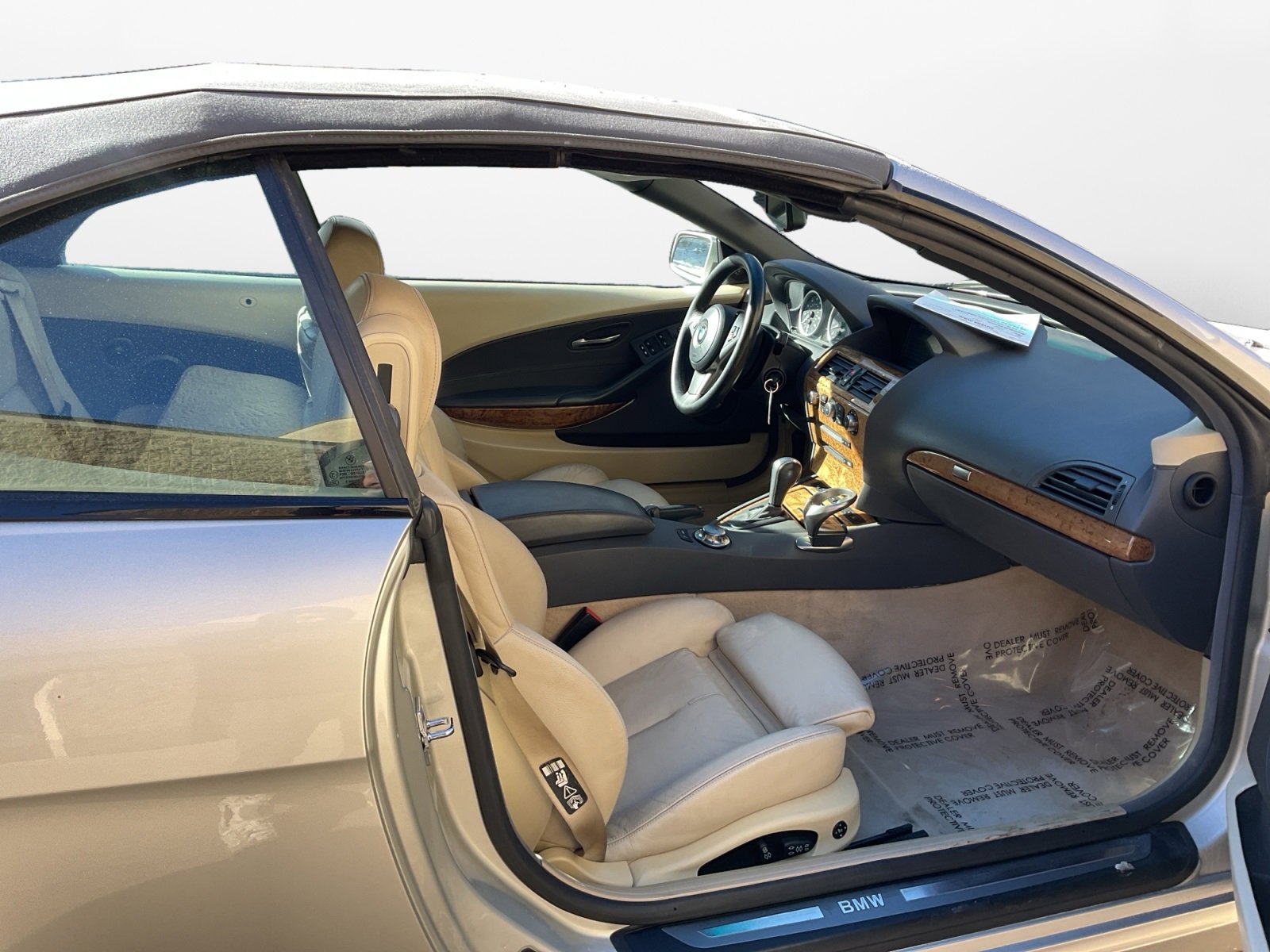 Used 2005 BMW 645Ci Convertible image 15