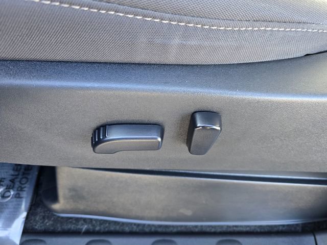 Used 2023 Nissan Frontier SV w/ Technology Package image 21