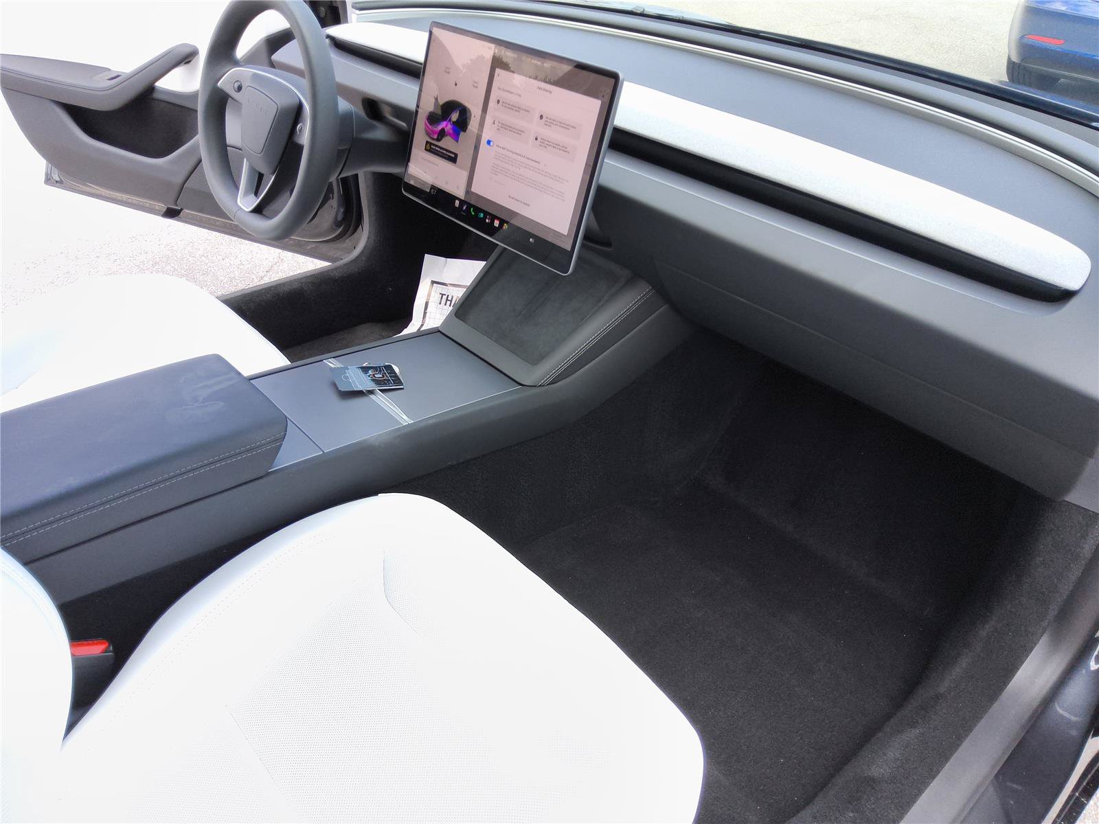 Used 2025 Tesla Model 3 RWD image 23