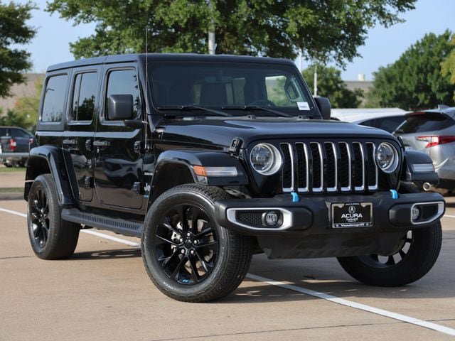 Used 2023 Jeep Wrangler Unlimited Sahara AWD/4WD image 2