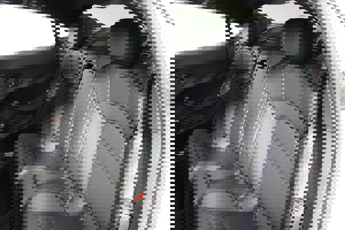 Used 2020 Porsche Taycan 4S image 39