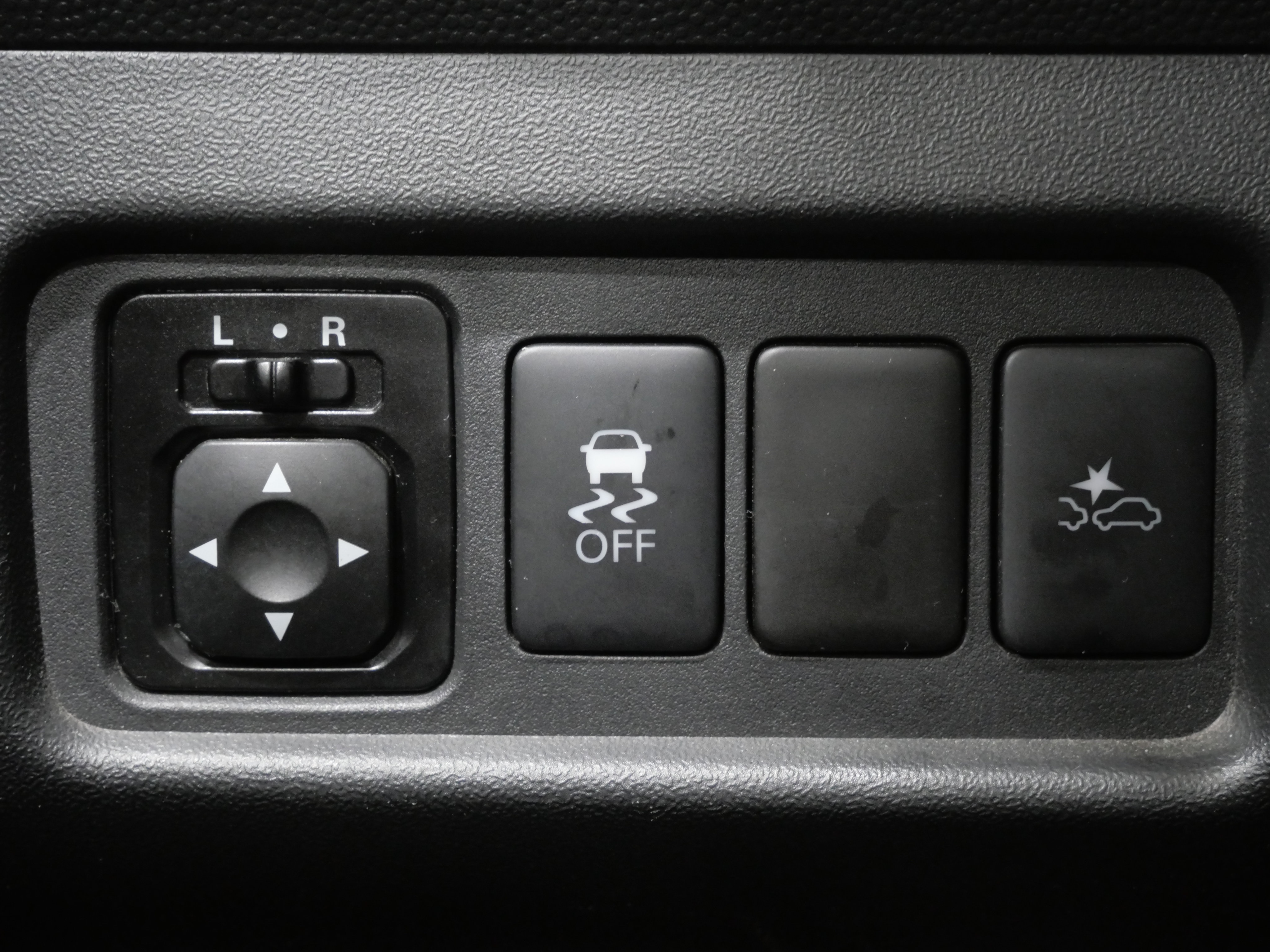 Used 2024 Mitsubishi Mirage ES FWD image 13