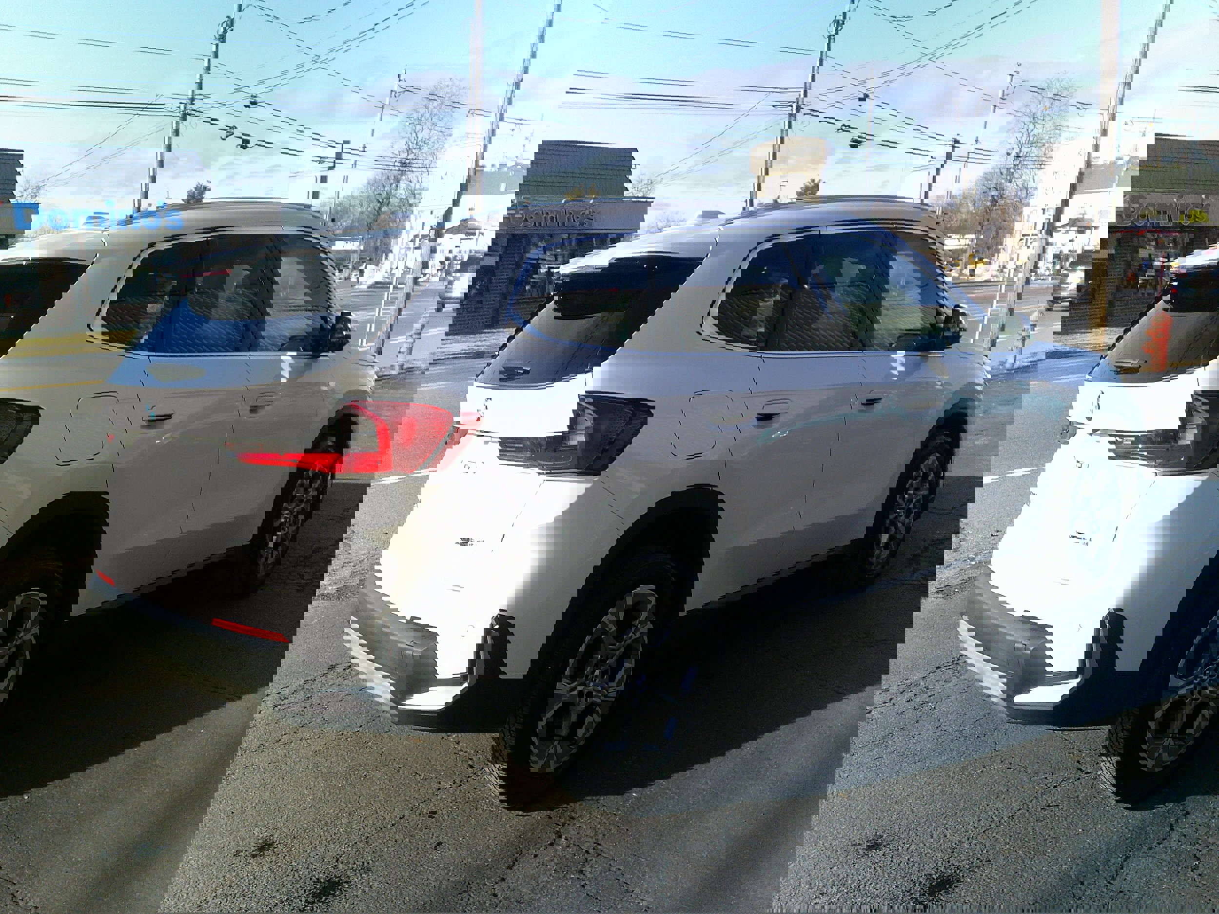 Used 2023 BMW X1 xDrive28i image 9