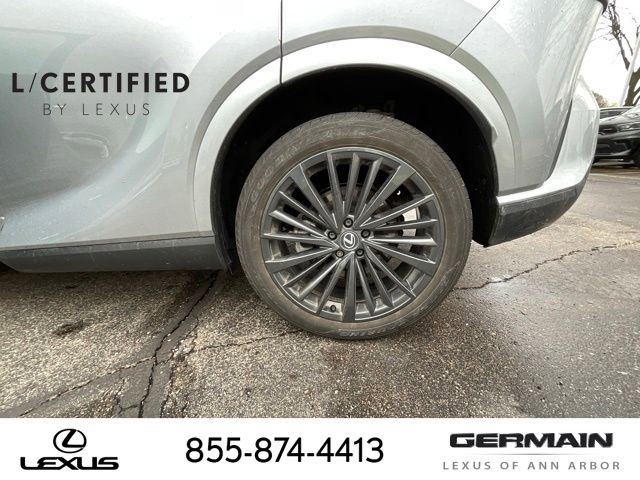 Used 2024 Lexus RX 350h w/ Accessory Package (Z1) AWD/4WD image 25